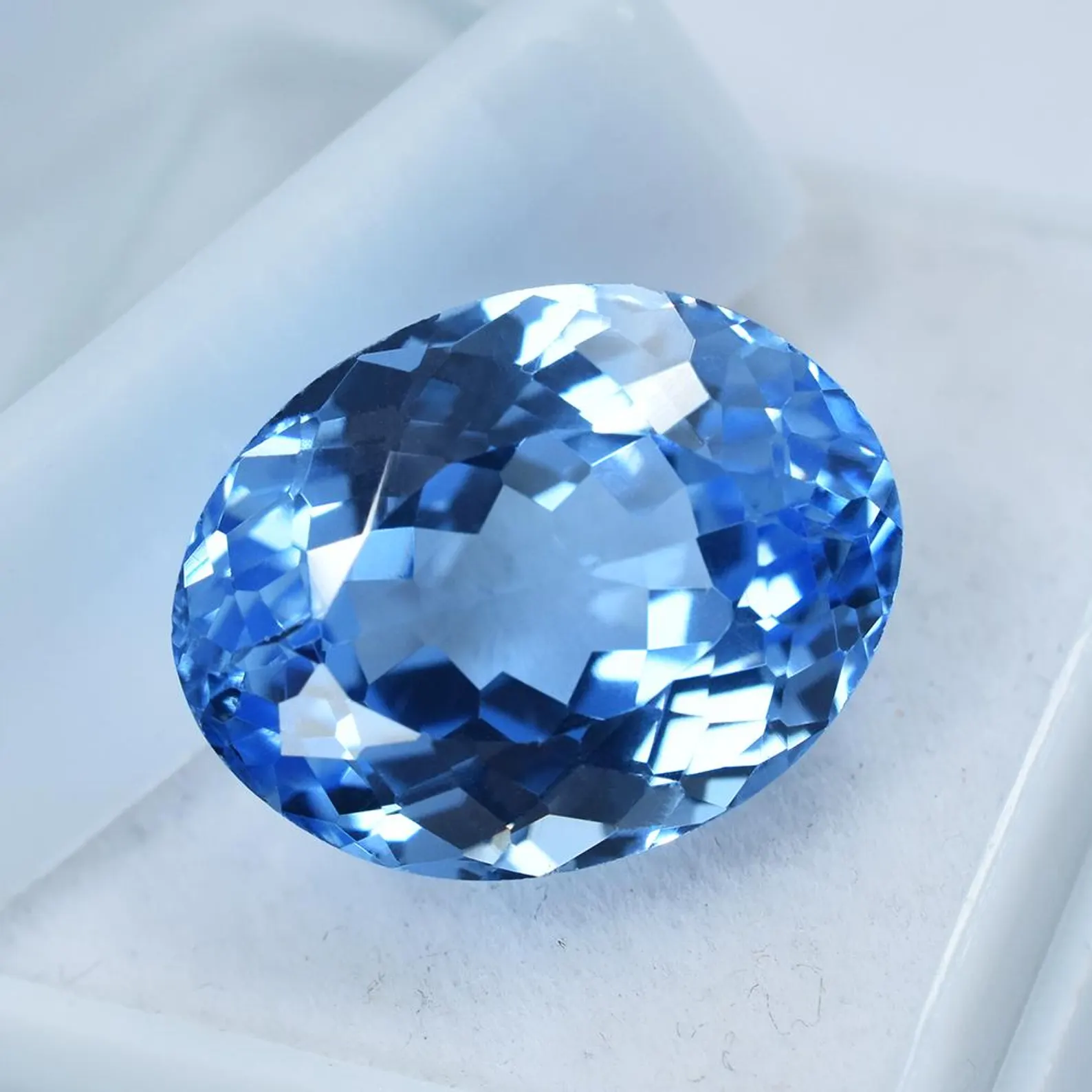 aquamarine